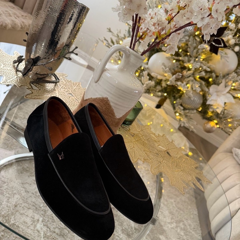 Elegant Black Loafers